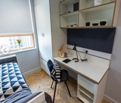 Best time of year to look for student housing in London,Cost-effective student residence London