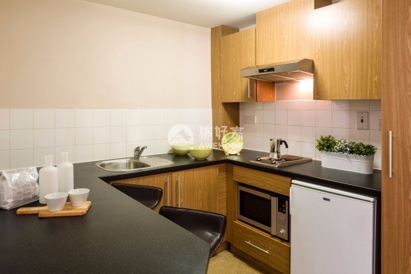 Benefits of living in Dublin student halls,Semester-based student housing prices in Dublin