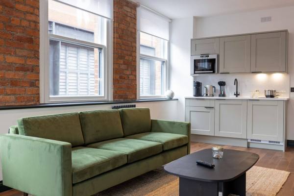 StHelens student accommodations with gyms or fitness centers,Average rent for student in StHelens