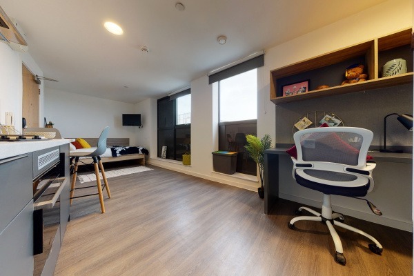 Finding roommates for Liverpool student flats,Liverpool student accommodation special offers