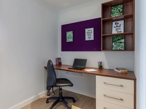 Chester student accommodation near top universities,Budget student apartments Chester