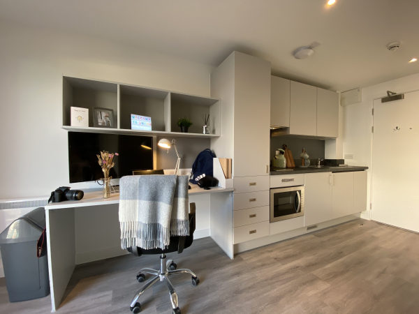 Recommendations for London student housing agencies,Affordable student studio flats London