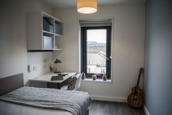 Swansea student accommodation application process,Cost-effective student residence Swansea