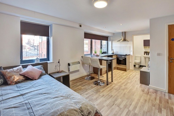 Student studio apartments in Leeds,Leeds city center student flat rents