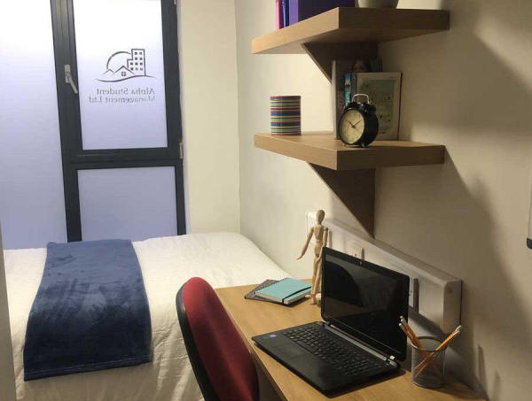 Darwin student accommodations with gyms or fitness centers,Affordable student studio flats Darwin