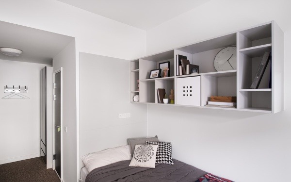 Benefits of living in a Perth student community,Low-cost student flats in Perth