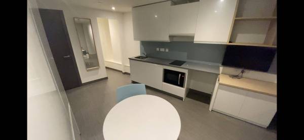 Brighton student accommodation safety features,Affordable student studio flats Brighton