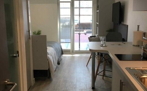 Finding Convenient Belfast Student Accommodation with Parking Facilities
