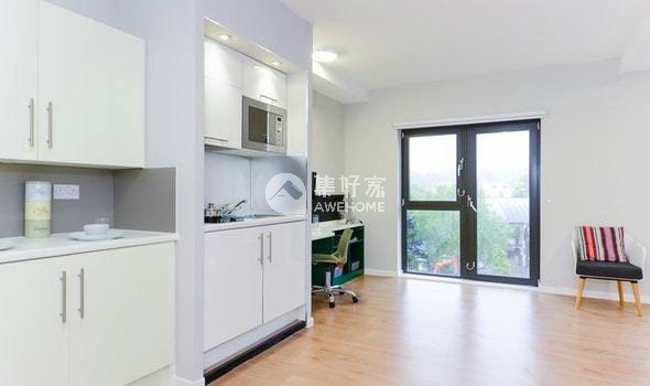 Finding roommates for London student flats,Affordable student studio flats London