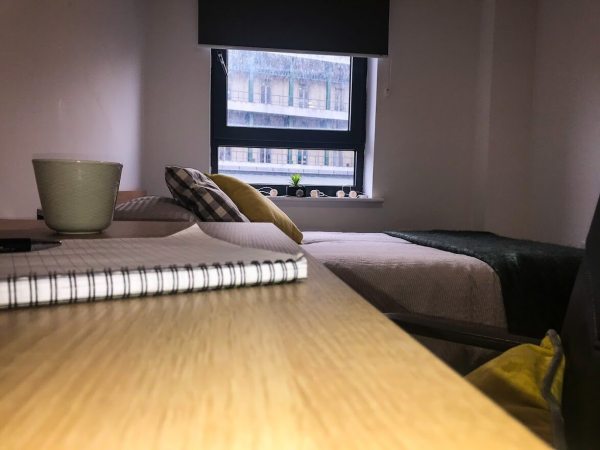 Things to check before signing a lease in London,London student accommodation price trends