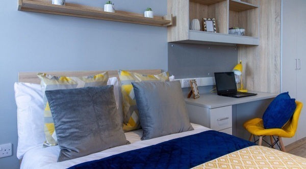 Student studio apartments in London,Cost of student accommodation near London tube stations