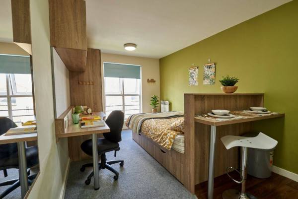 Benefits of living in Stirling student halls,Stirling student accommodation price trends