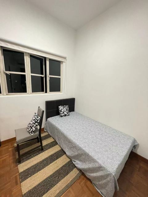 Furnished vs unfurnished student apartments in Bathurst,Budget-friendly student hostels in Bathurst