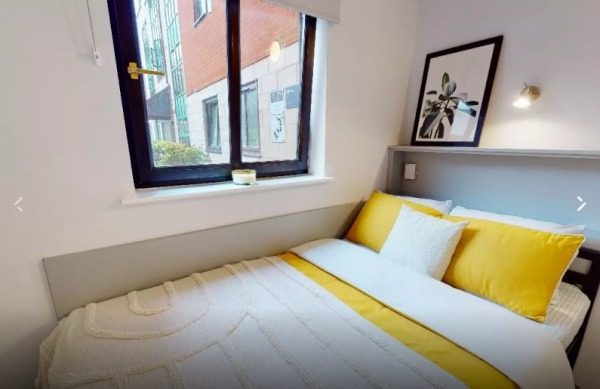 Renewing or ending a student housing lease in London,London student housing near campus prices