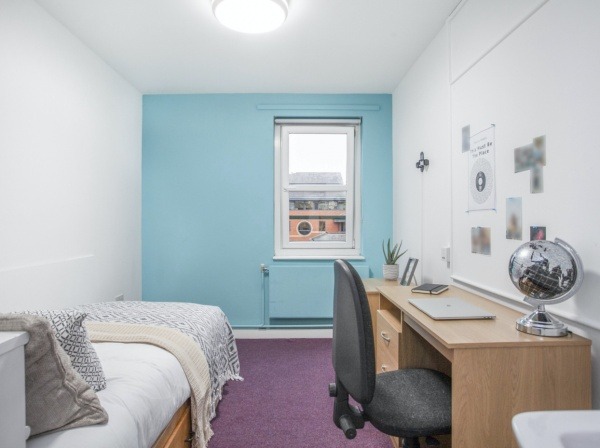 NewYork student accommodations with gyms or fitness centers,Cheap student en-suite rooms in NewYork