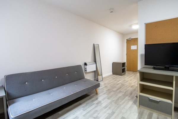 Steps to rent a student property in London,London student accommodation price trends