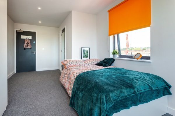 Renewing or ending a student housing lease in Brisbane,Best areas for cheap student living in Brisbane