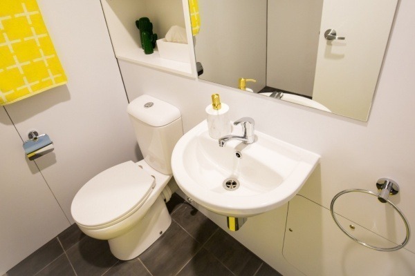 Maintenance requests for Liverpool student flats,Affordable student en-suite Liverpool rentals