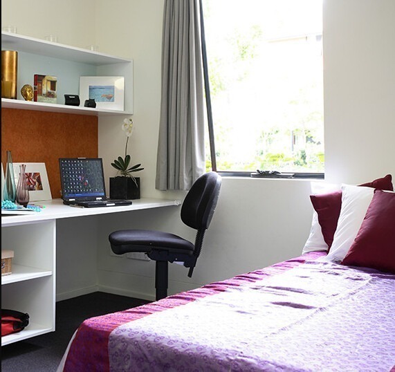 Benefits of living in Sydney student halls,Cheap student en-suite rooms in Sydney