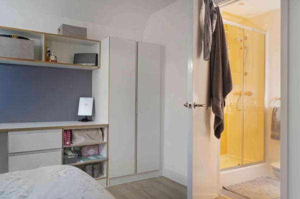 Renewing or ending a student housing lease in Birmingham,Low-cost student flats in Birmingham