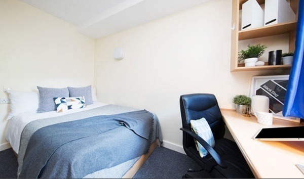 Perth student apartment deposit refund tips,Perth student flats with a balcony.