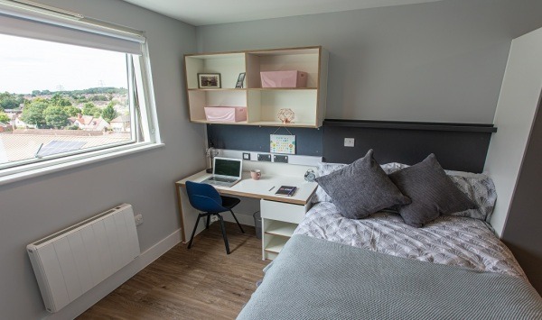 Bath student accommodation application process,Cheap student en-suite rooms in Bath