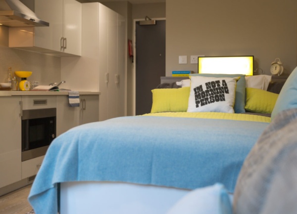 Advantages of en-suite rooms in Birmingham student housing,Birmingham student accommodation special offers