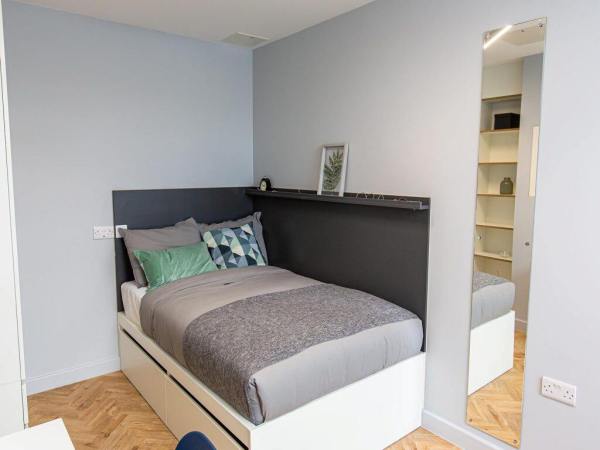 Student studio apartments in Liverpool,Is there a washing machine in Liverpool student flats?