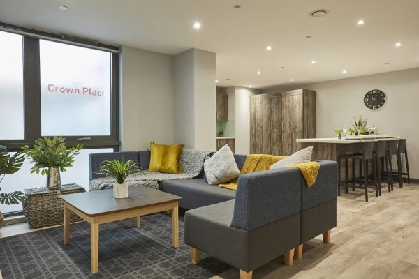 Best time of year to look for student housing in Leeds,Student studio apartments in Leeds prices