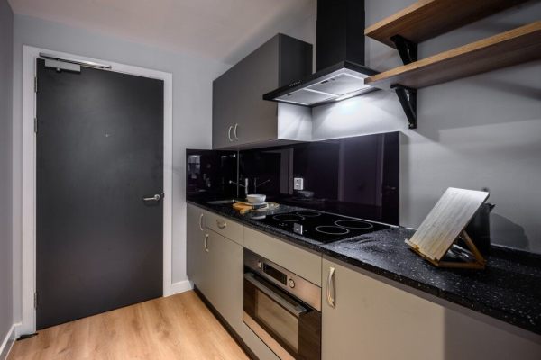 Darwin student accommodation safety features,Student studio apartments in Darwin prices