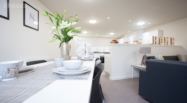 Benefits of living in London student halls,Discounted student accommodation London