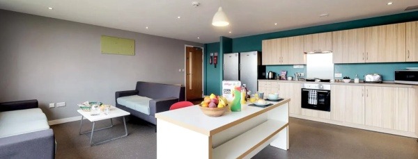 Benefits of living in Essex student halls,Semester-based student housing prices in Essex