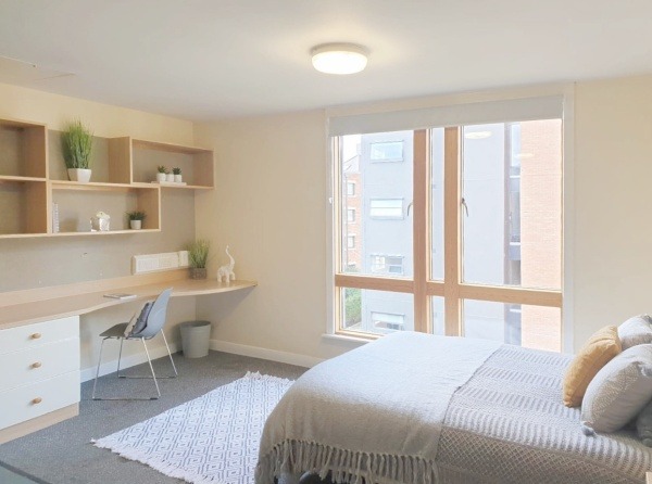 Short-term student rentals in London,Economical student apartments in London