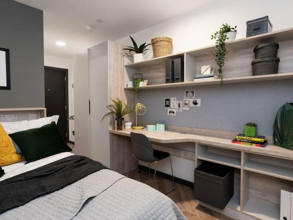 Renewing or ending a student housing lease in Canberra,Best priced student housing in Canberra