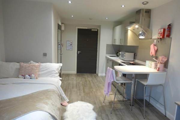 Benefits of living in a Stoke student community,Student accommodation promotions Stoke