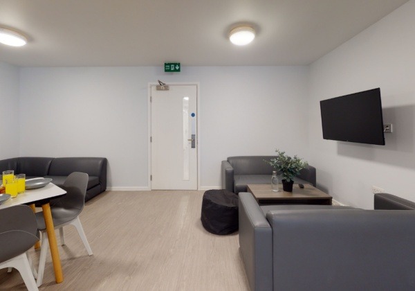 Finding roommates for Perth student flats,Budget-friendly student hostels in Perth