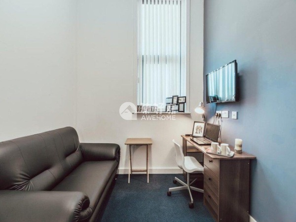 Furnished vs unfurnished student apartments in Bath,Low-cost student flats in Bath