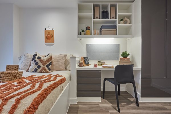 Checklist for moving into a Newcastle student apartment,Price comparison for student flats in Newcastle