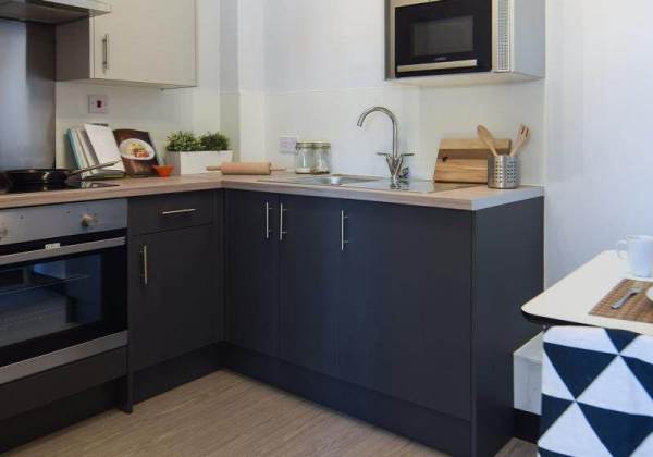 Student studio apartments in London,Cheap student accommodation London