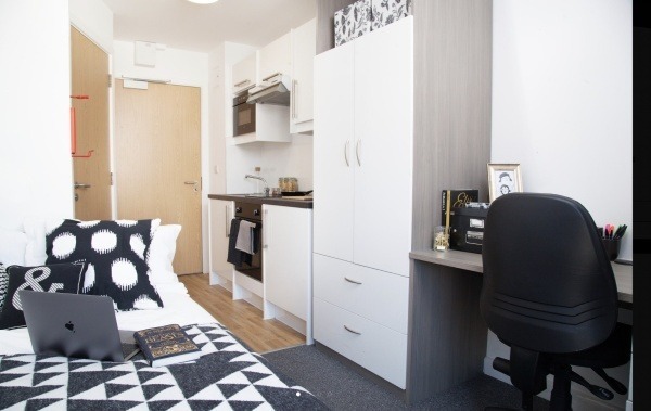 Student studio apartments in Vancouver,Price range for student penthouses in Vancouver