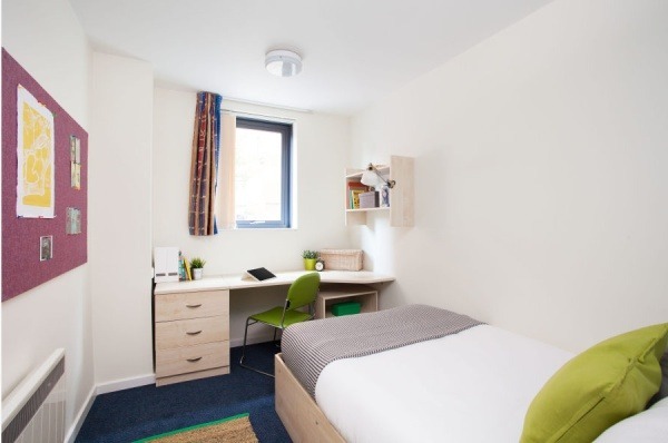 Benefits of living in Melborune student halls,Student housing offers in Melborune