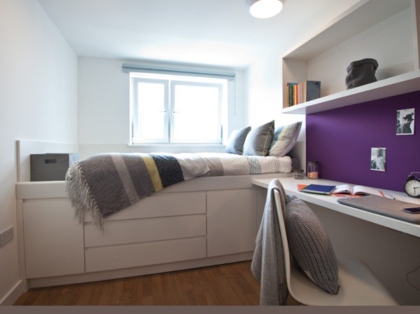 Maintenance requests for Colchester student flats,Low-cost student flats in Colchester