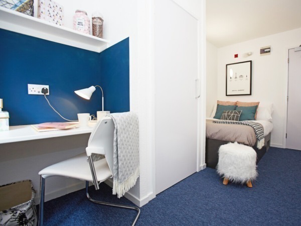 How to rent an apartment in Middlesbrough for students,Do Middlesbrough student apartments have air conditioning?