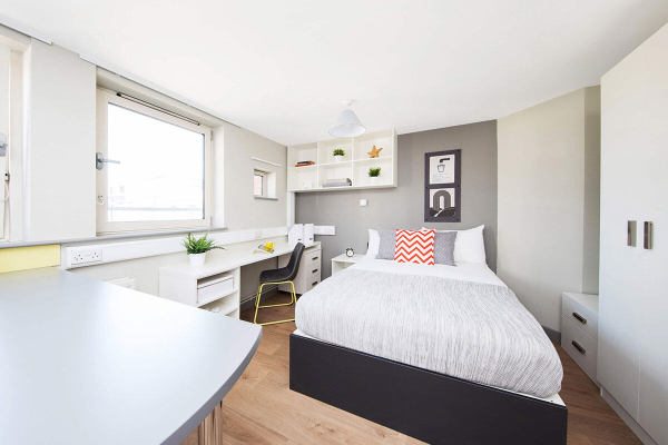 Edinburgh student apartment deposit refund tips,Yearly student housing lease costs Edinburgh