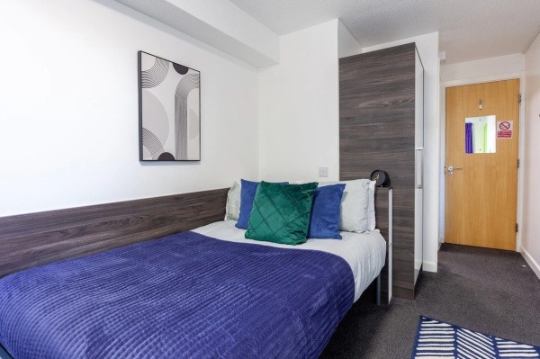 Benefits of living in a Liverpool student community,Discounted student accommodation Liverpool