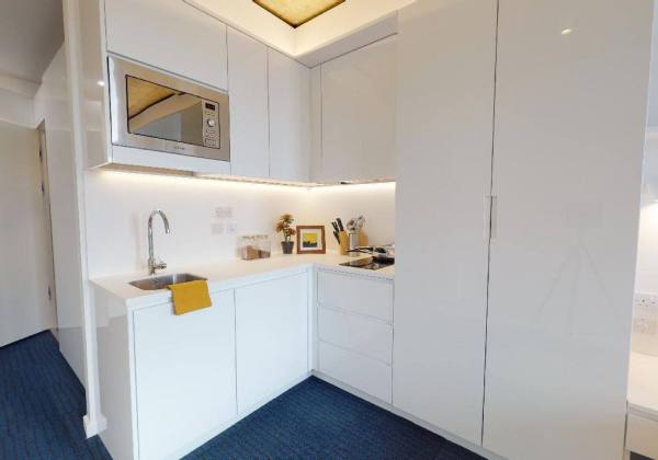 Advantages of en-suite rooms in Singapore student housing,Low-cost student flats in Singapore