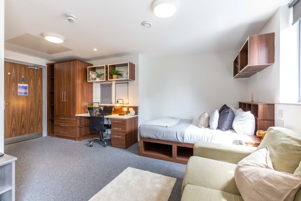 Perth student accommodation contracts explained,Student housing offers in Perth