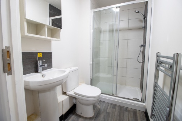 Maintenance requests for London student flats,Discounted student accommodation London