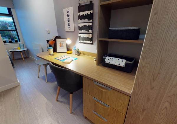 Benefits of living in a London student community,Affordable student studio flats London