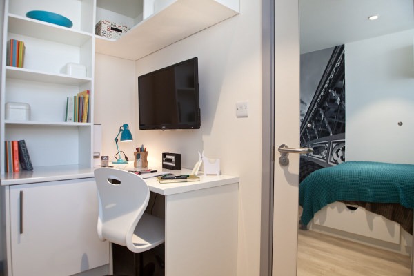 Renewing or ending a student housing lease in Newcastle upon Tyne,Affordable student en-suite Newcastle upon Tyne rentals